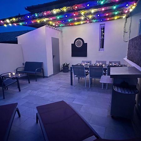 Appartement 4 A 8 Personnes, Spacieux De Standing Classe 4 Etoiles Νιμ Εξωτερικό φωτογραφία
