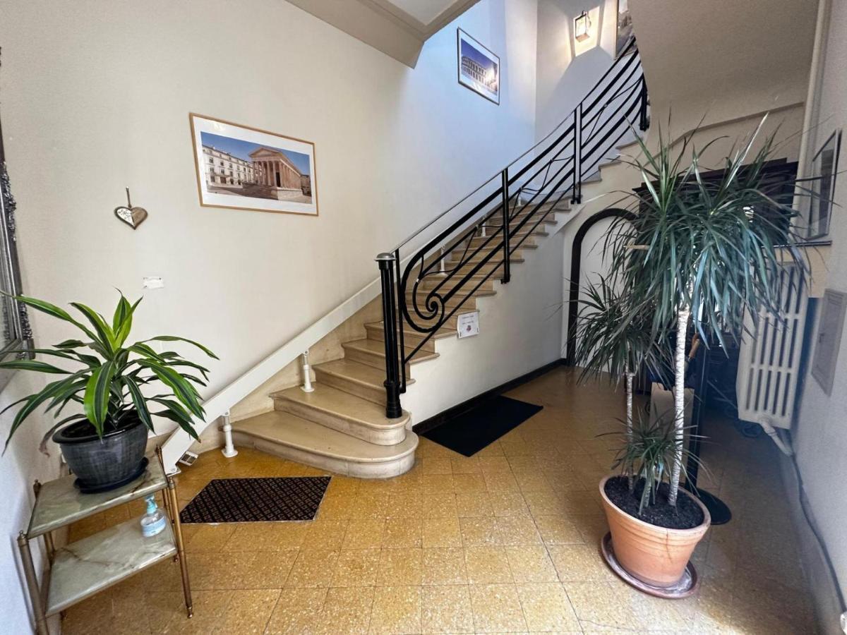 Appartement 4 A 8 Personnes, Spacieux De Standing Classe 4 Etoiles Νιμ Εξωτερικό φωτογραφία
