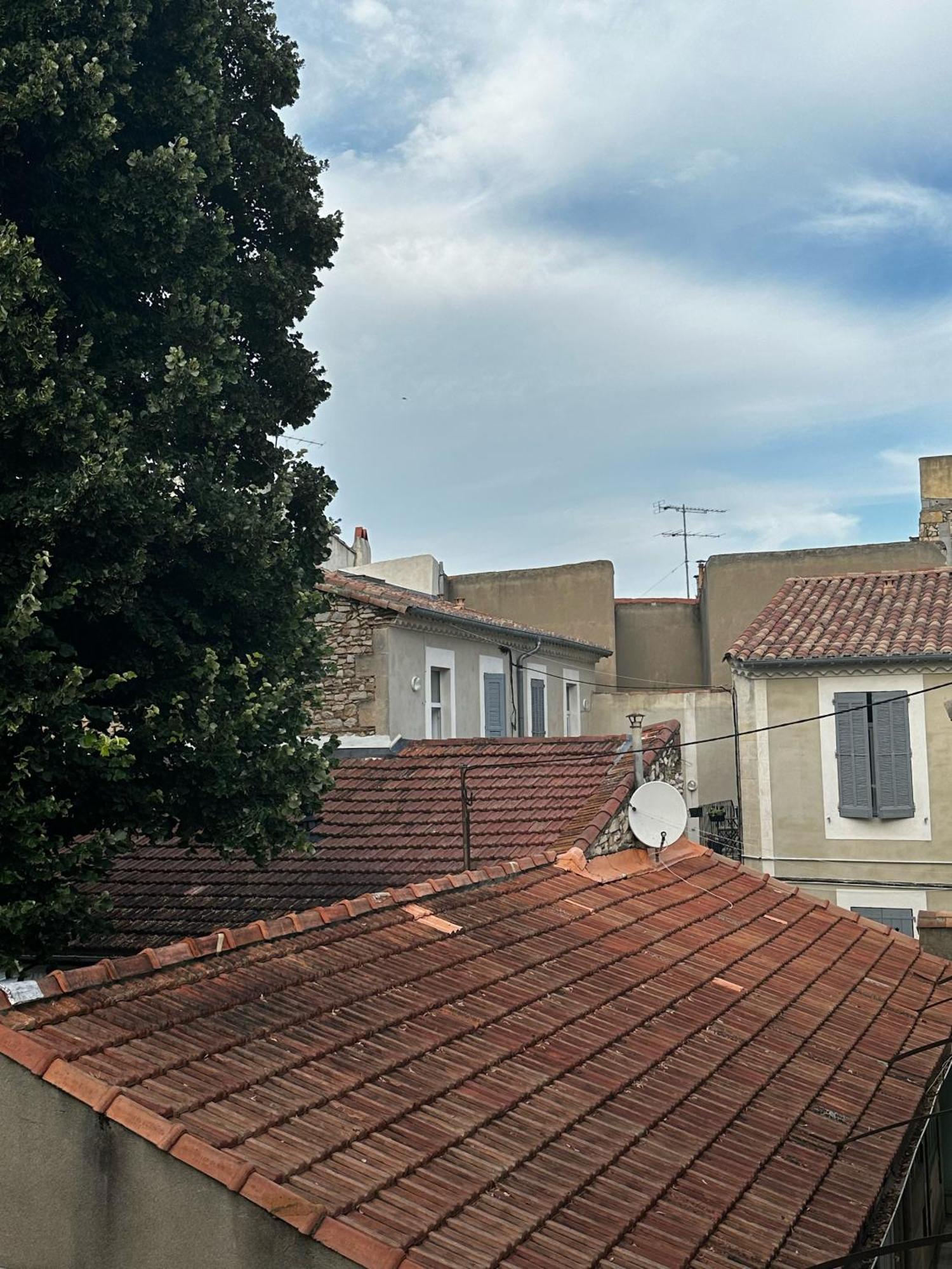 Appartement 4 A 8 Personnes, Spacieux De Standing Classe 4 Etoiles Νιμ Εξωτερικό φωτογραφία